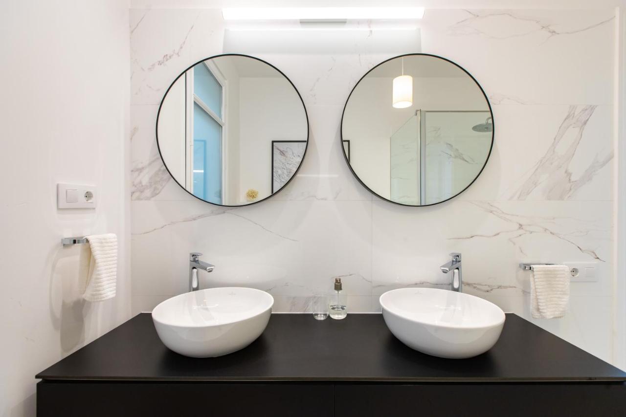Majestic 4Br/4Bath Apartment In Sagrada Familia Area Barcelona Exterior foto